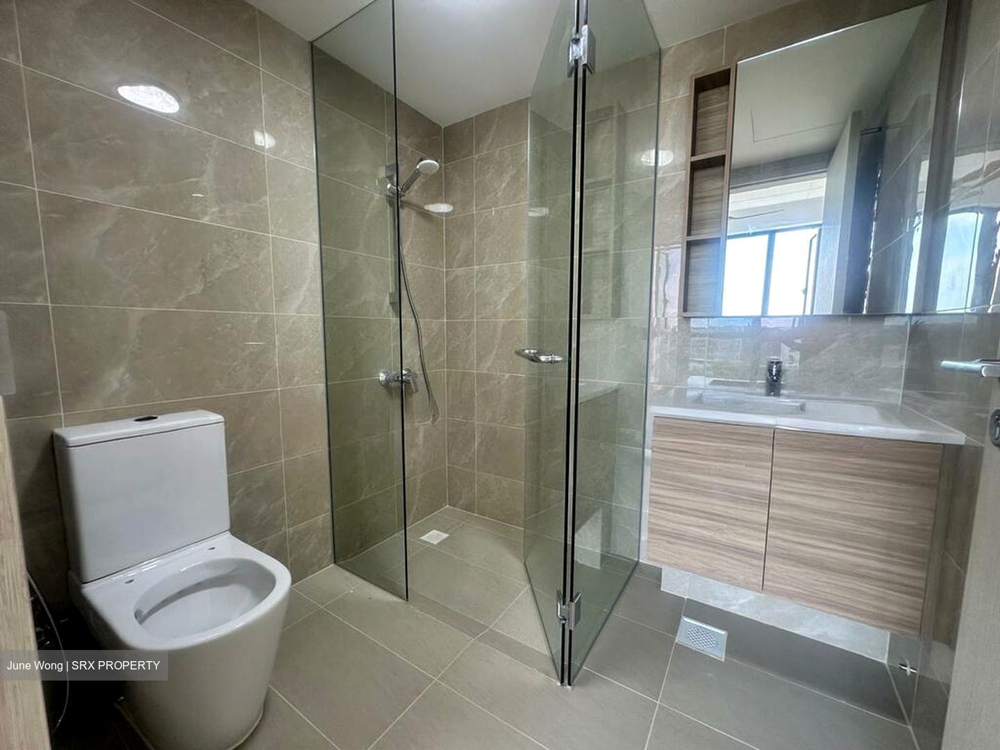 Treasure at Tampines (D18), Condominium #522561921